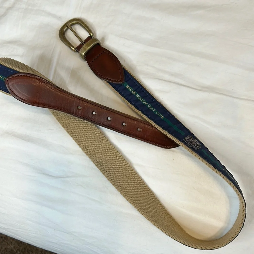 Brook Hollow Golf Club Belt. Size 35. Navy blue and green on canvas.